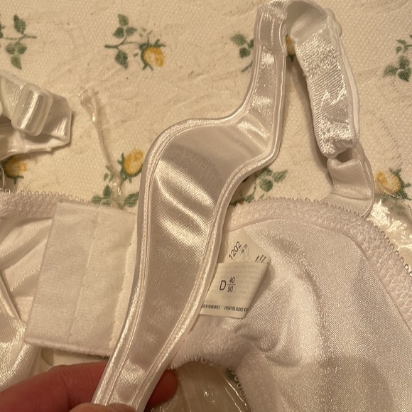 NEW - Just My Size Gel Cushion Straps Underwire Bra. Plus size 40D. - Picture 3 of 6